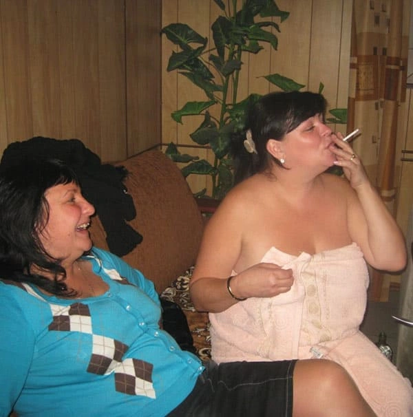 Мамки отмечает юбилей в сауне ( 18 фото )