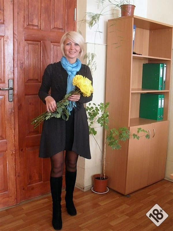 Жёны в нарядах и голые - сравнение на фото