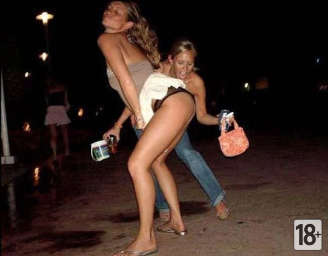 Вау, снова пьяные девушки на тусовках!