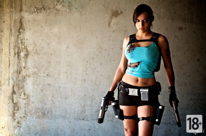 Лара Крофт в потрясающем образе (16 фото)