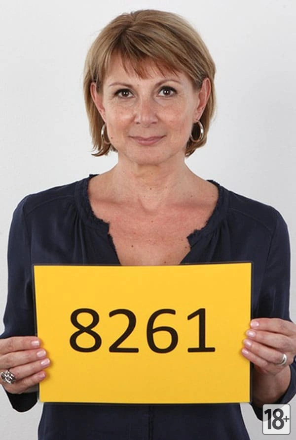 Русская зрелая тётя на порно кастинге ( 25 фото )